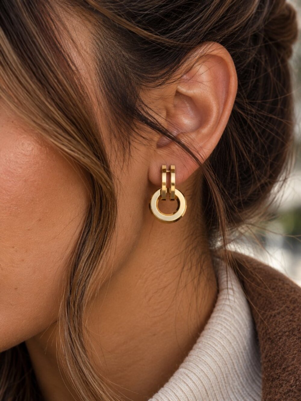 Convertible Double Hoop Huggie Earrings 2 in 1 Gold Tone Chunky Old Money 1"